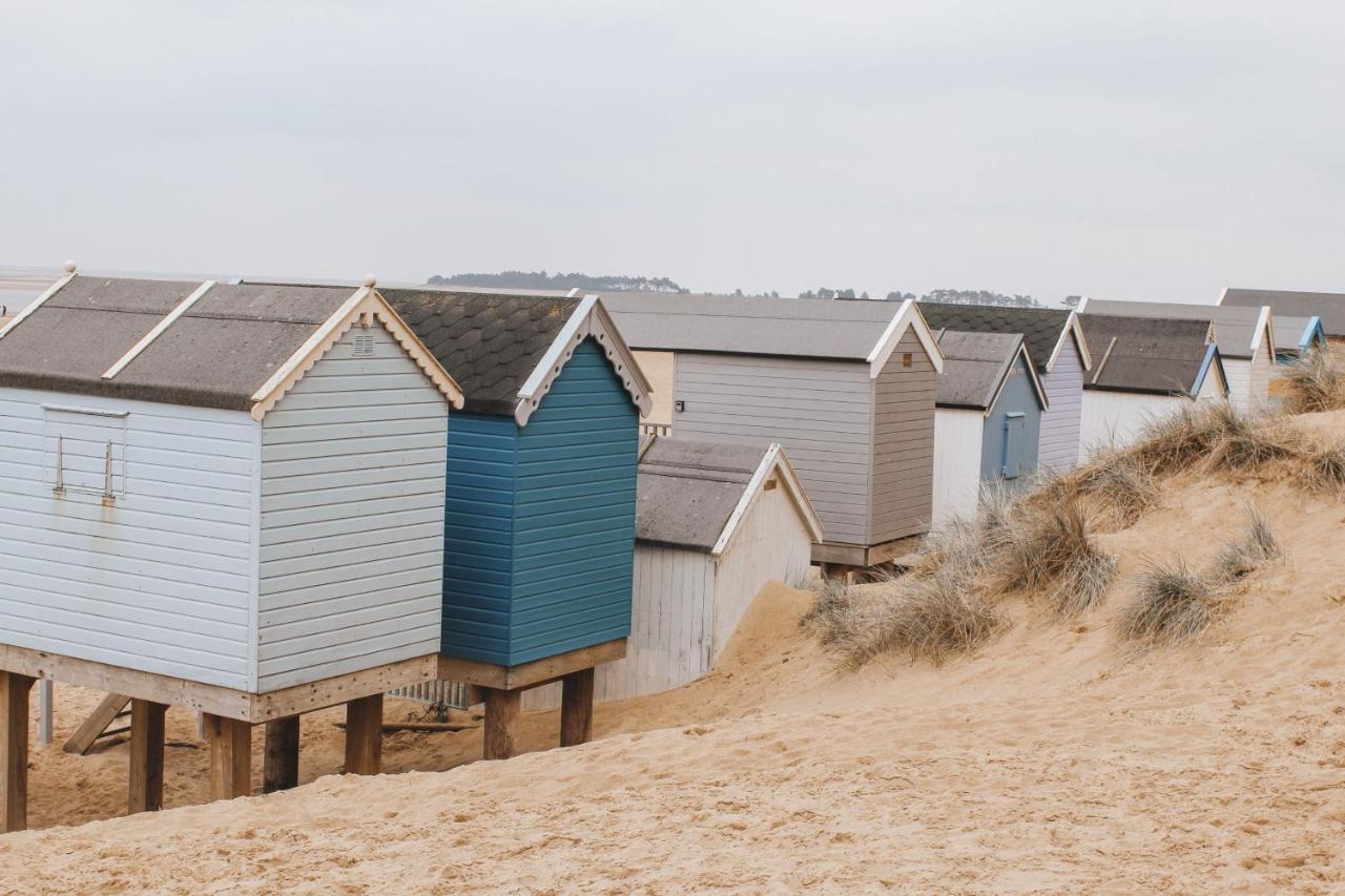 Modern Coastal Home Sleeping 5 - 2 Minute Walk To Pakefield Beach, Suffolk Dış mekan fotoğraf