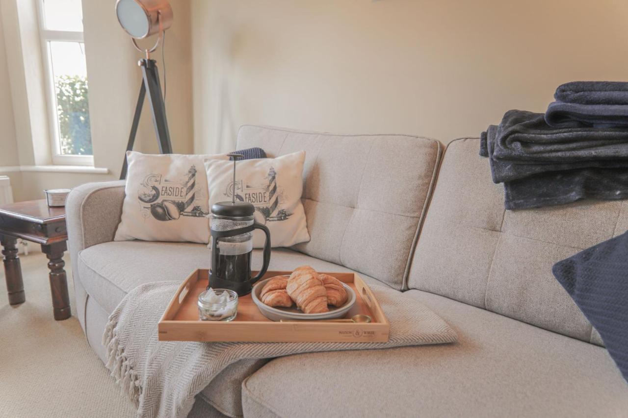 Modern Coastal Home Sleeping 5 - 2 Minute Walk To Pakefield Beach, Suffolk Dış mekan fotoğraf